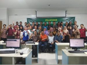 Foto bersama peserta setelah pelatihan pemkab purworejo di unjani yk